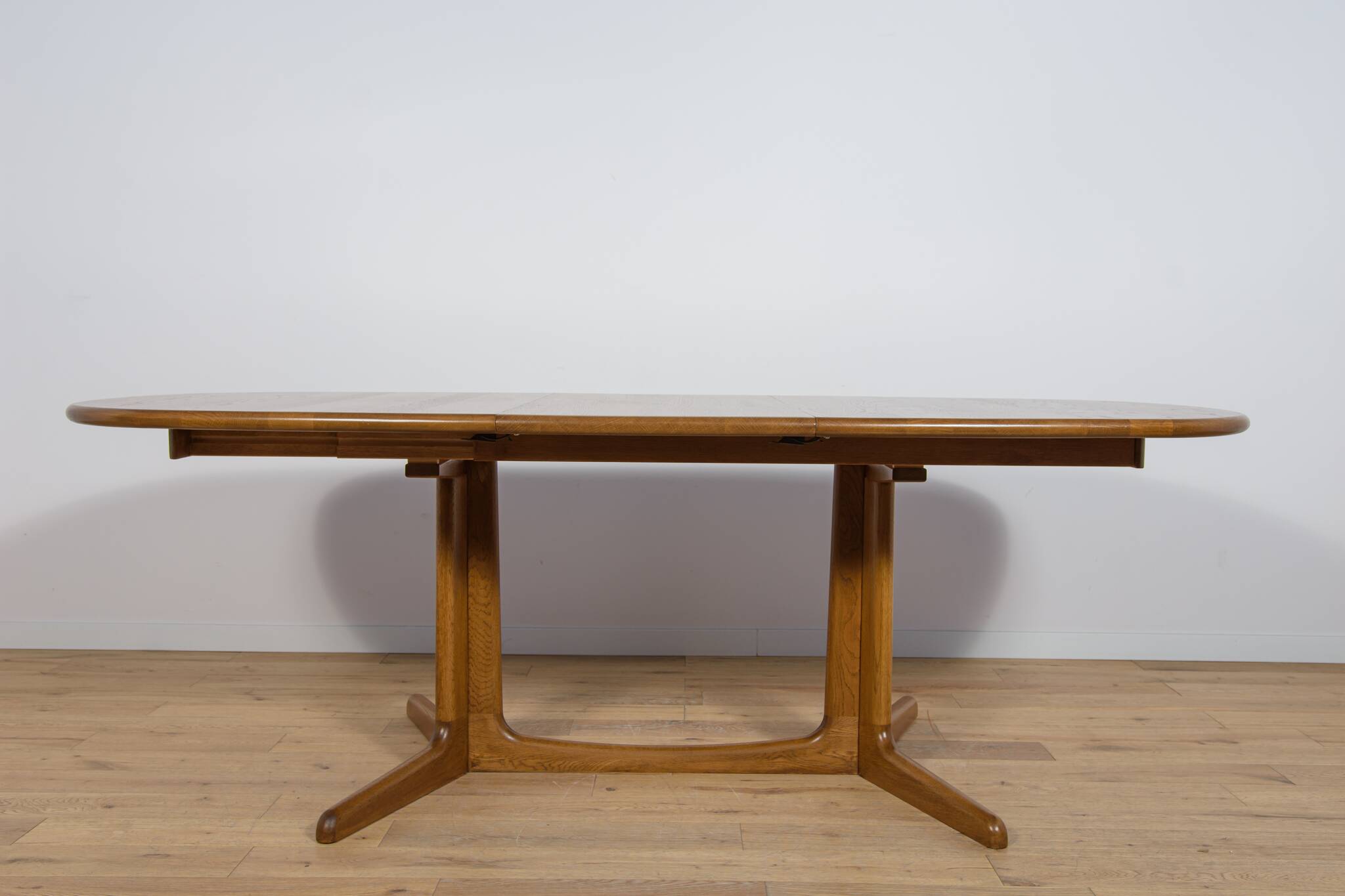 Mid-Century Oak Extendable Table by N. O. Møller for Gudme Furniture Factor