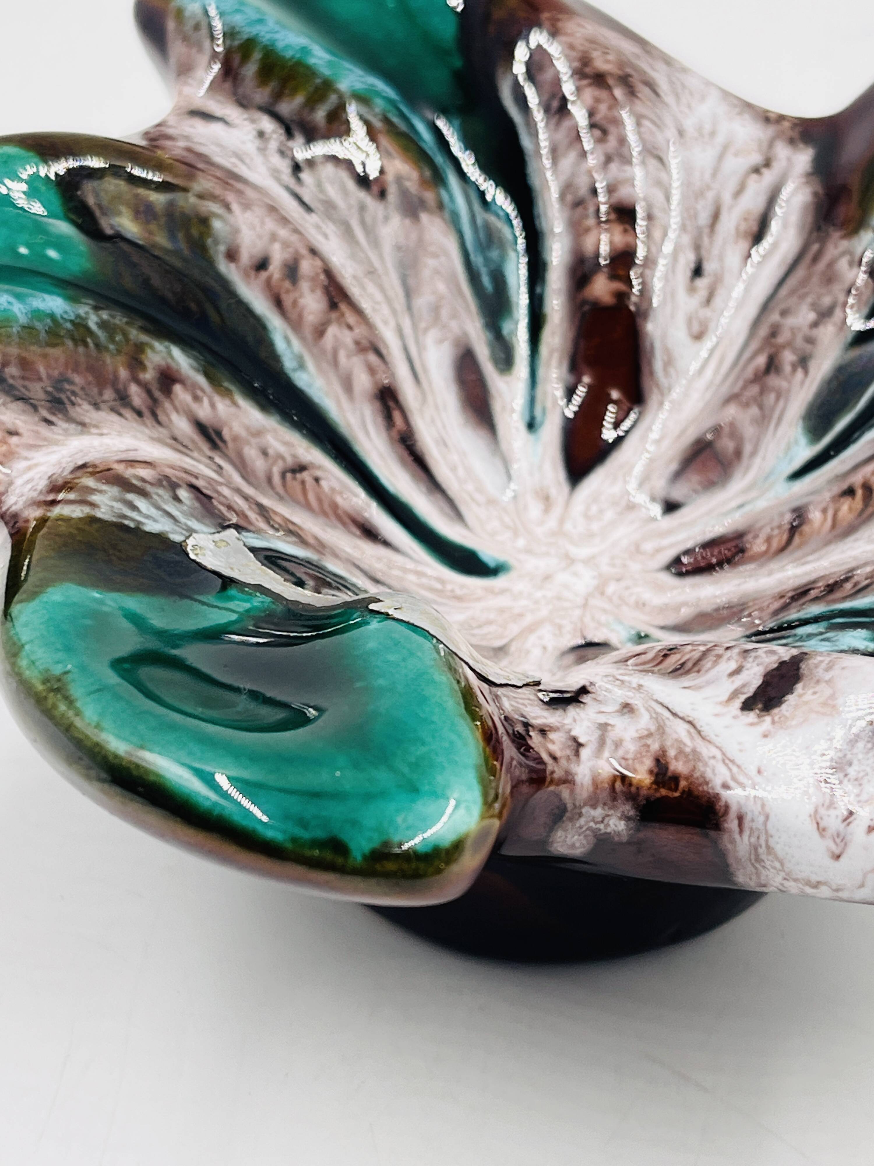 Flower-shaped trinket tray by Zandrini for Vallauris