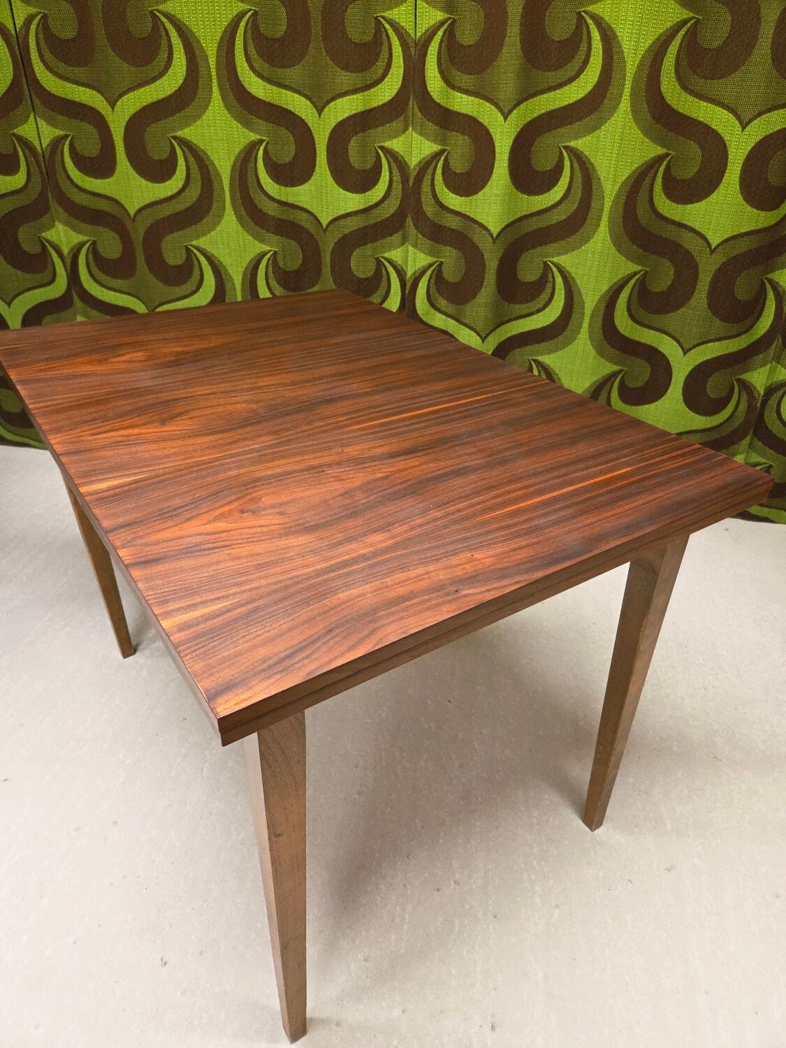 Extendable table 1970" teak
