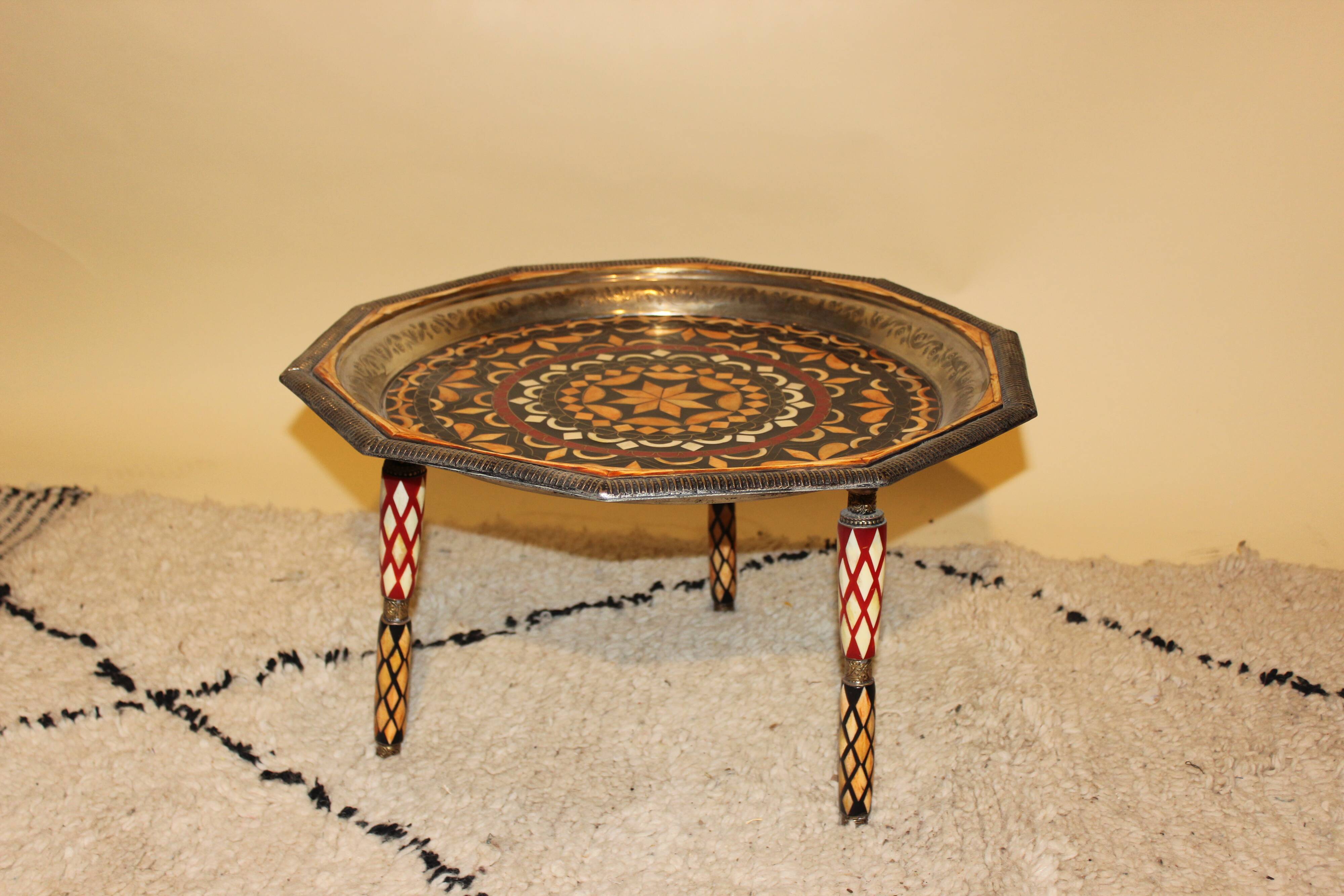 Plateau trépied  décoratif