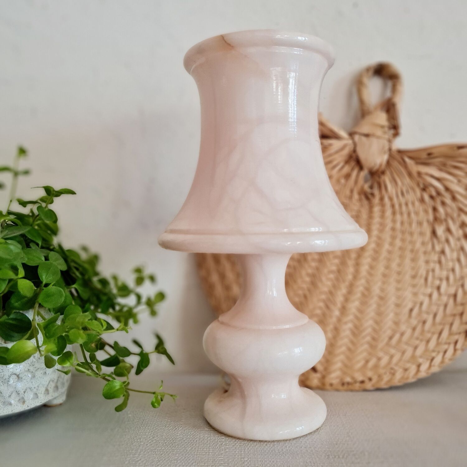 Powder pink alabaster lamp