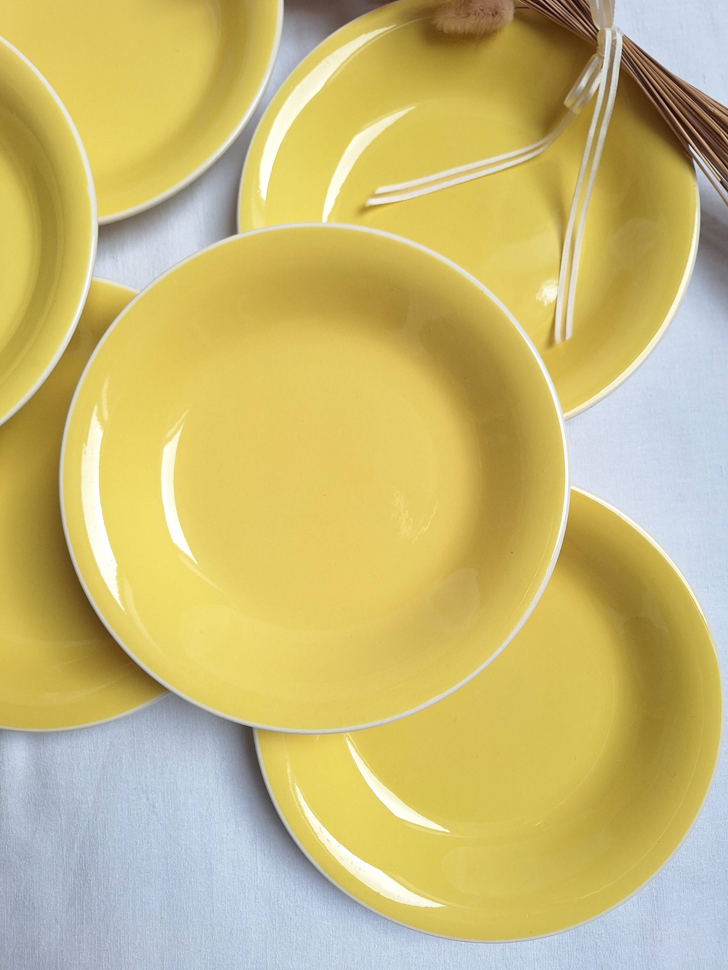 Deep plates or salad plates Villeroy & Boch yellow