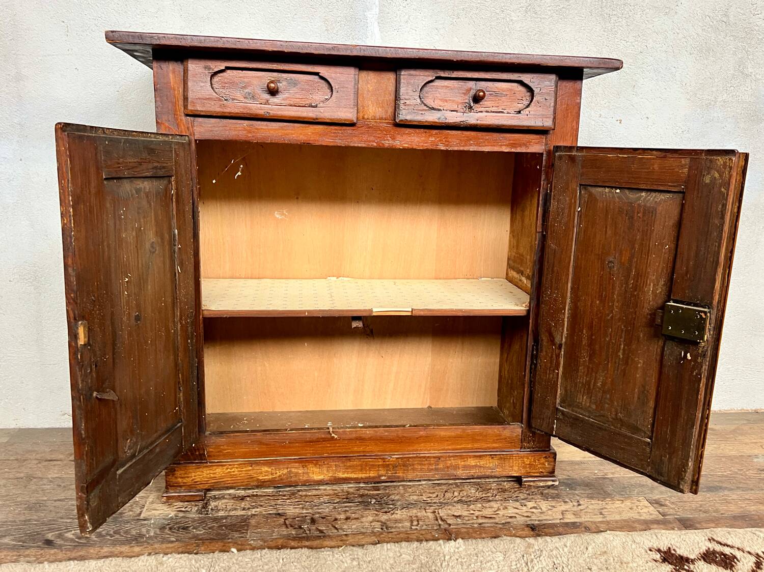 Vintage Parisian sideboard in solid wood