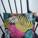 Rocking chair and its cushion