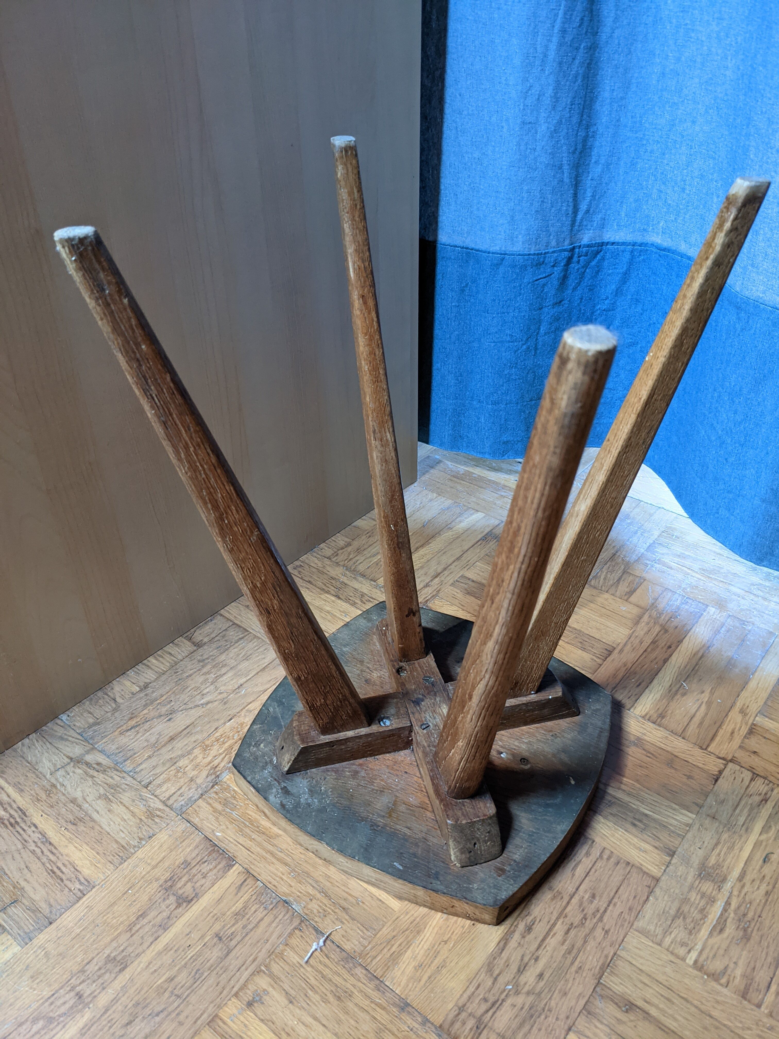 Vintage compass foot stool