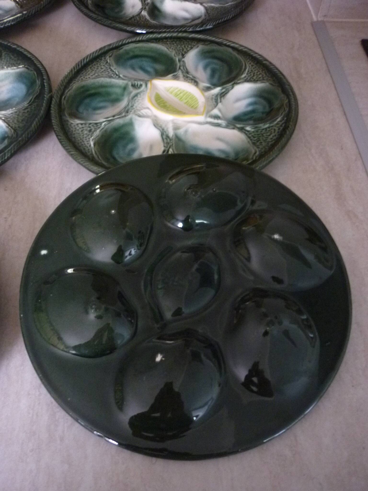 6 Saint Clément oyster plates 4589