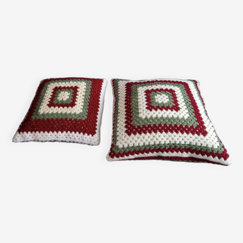 Coussins au crochet retro