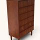 Chiffonnier « tallboy » vintage danois en teck avec 7 tiroirs