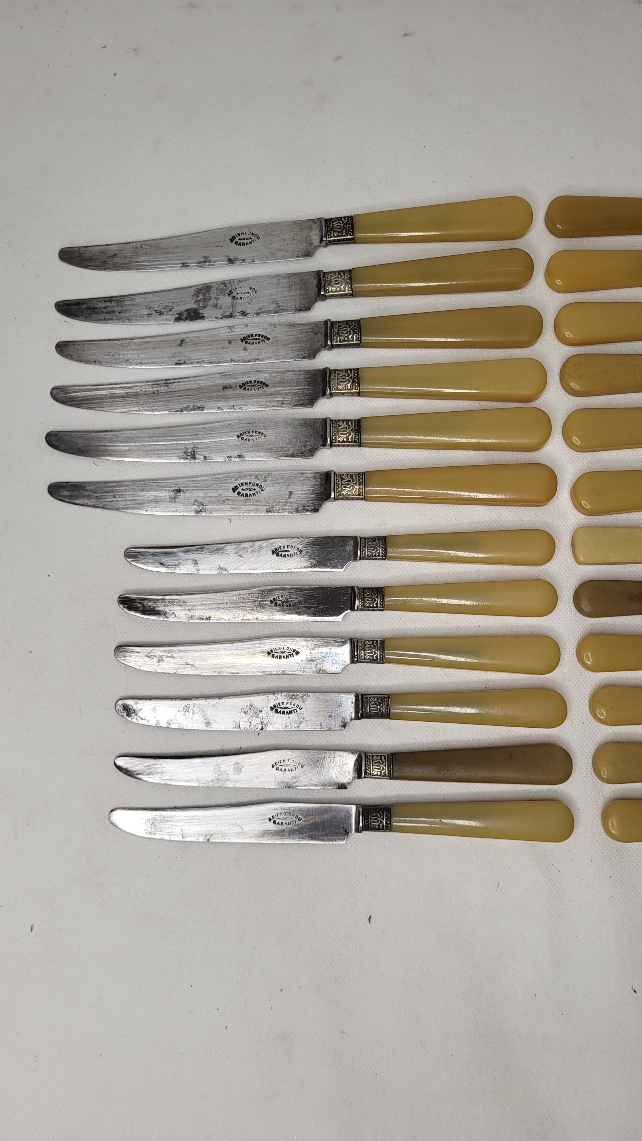 24 Art Deco Bakelite Handle Knives