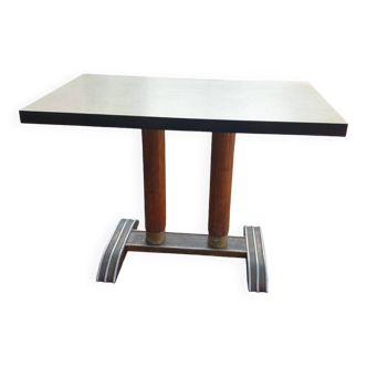 40/50 bistro table