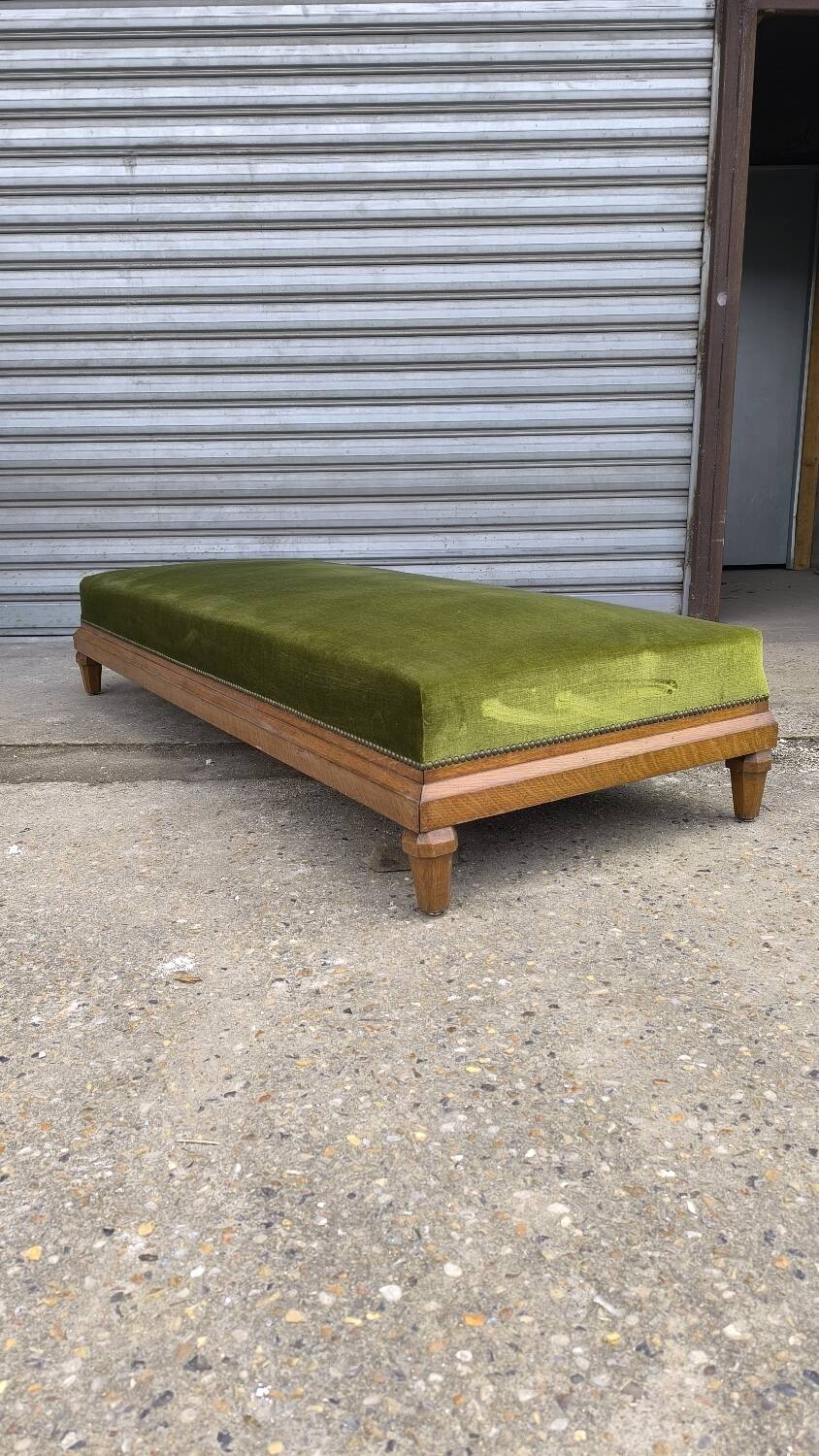 1920s velvet and oak bench