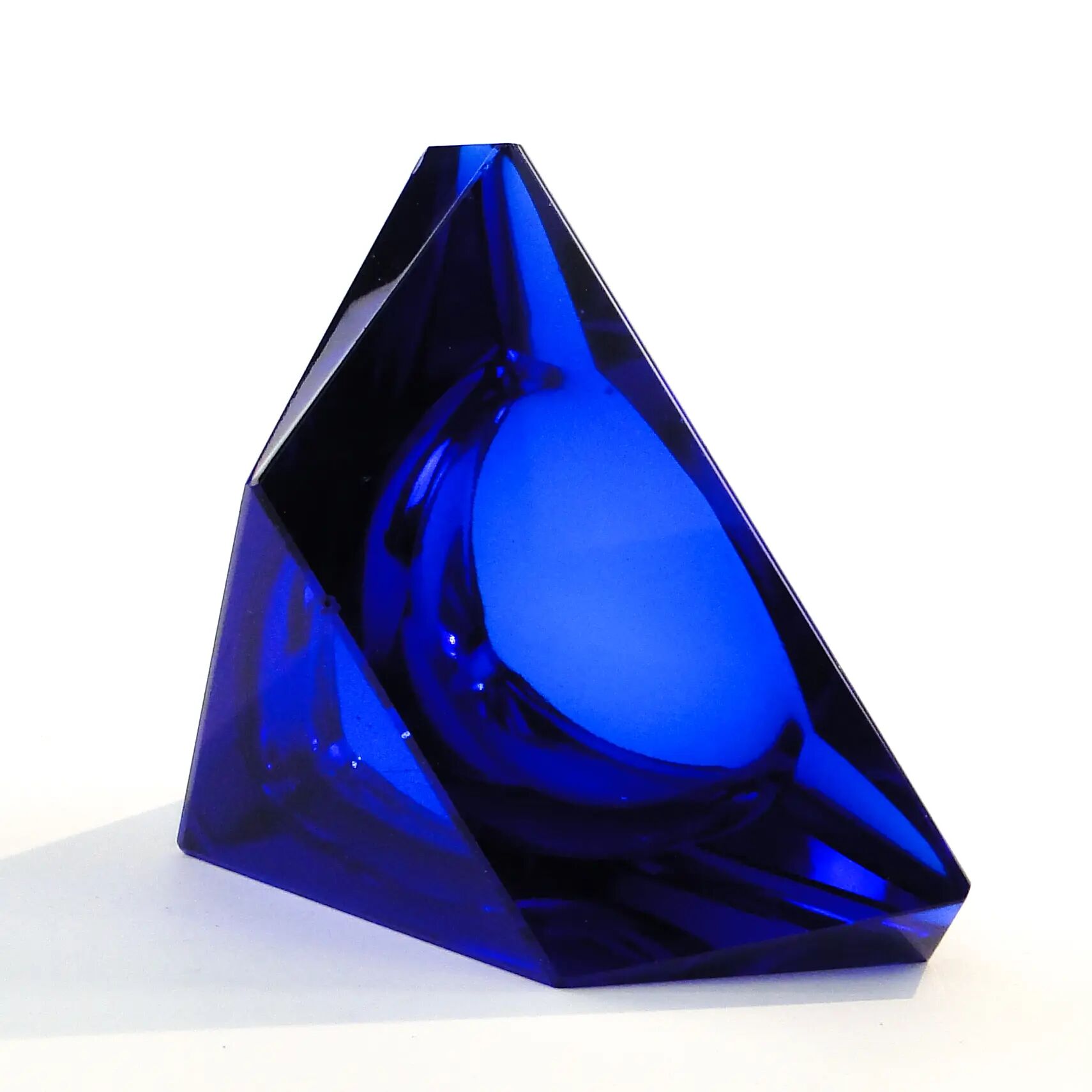 Art Deco ashtray, cobalt crystal, Moser, Czechoslovakia, 1950s