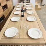 Solid oak farmhouse table with 2 central extensions