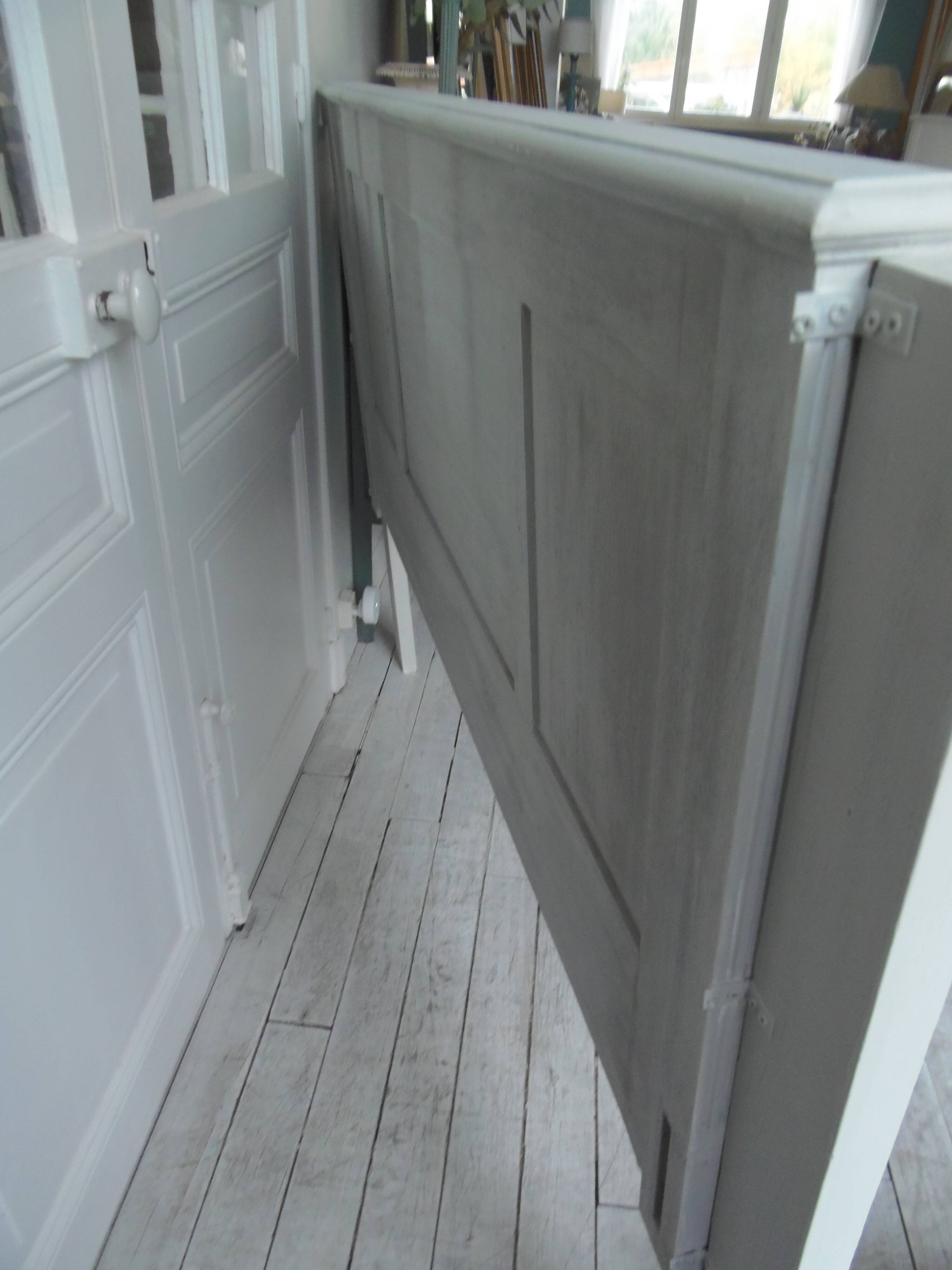 Headboard from the 1930s for a 160 bed in pearl gray patinated solid oak