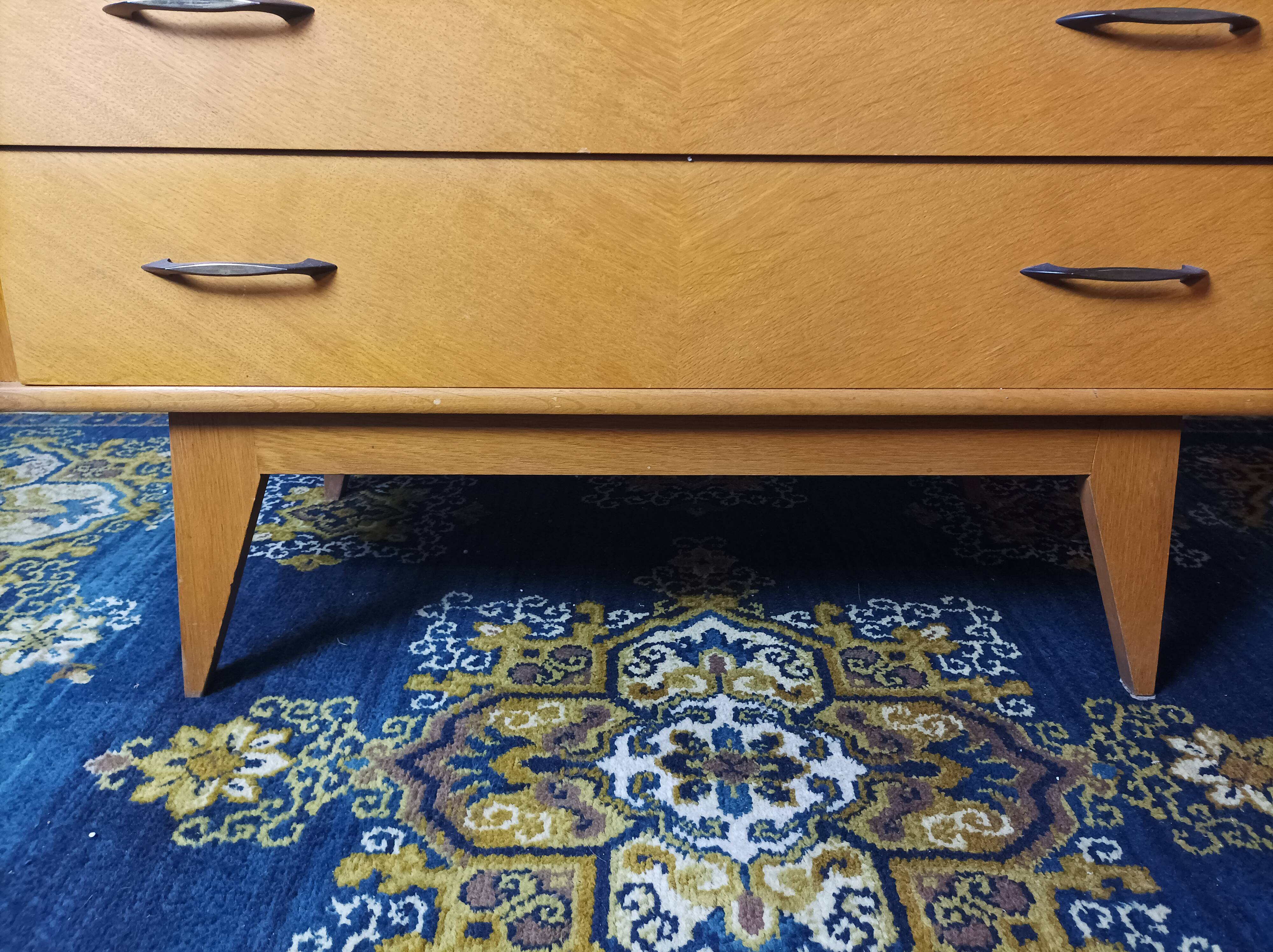 Vintage oak chest of drawers 4 drawers