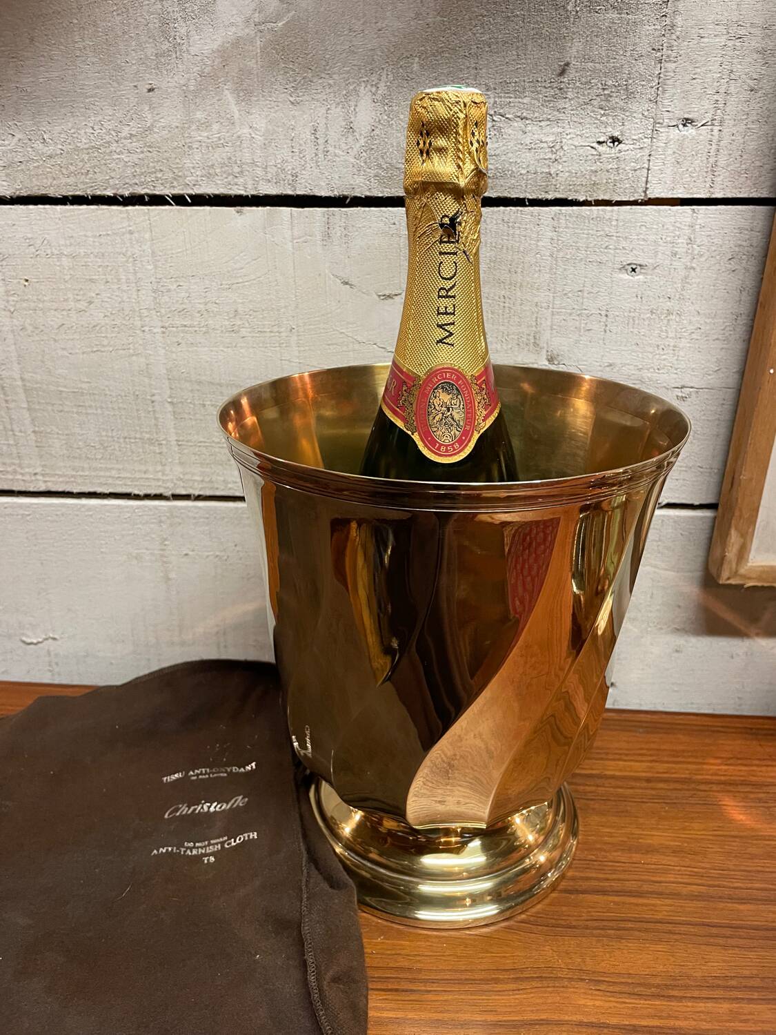 Christofle champagne bucket, gilded metal, twisted model.