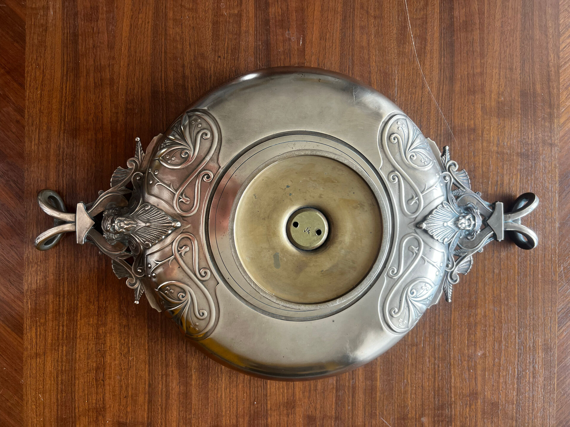 Tazza / coupe en Bronze Ferdinand Barbedienne