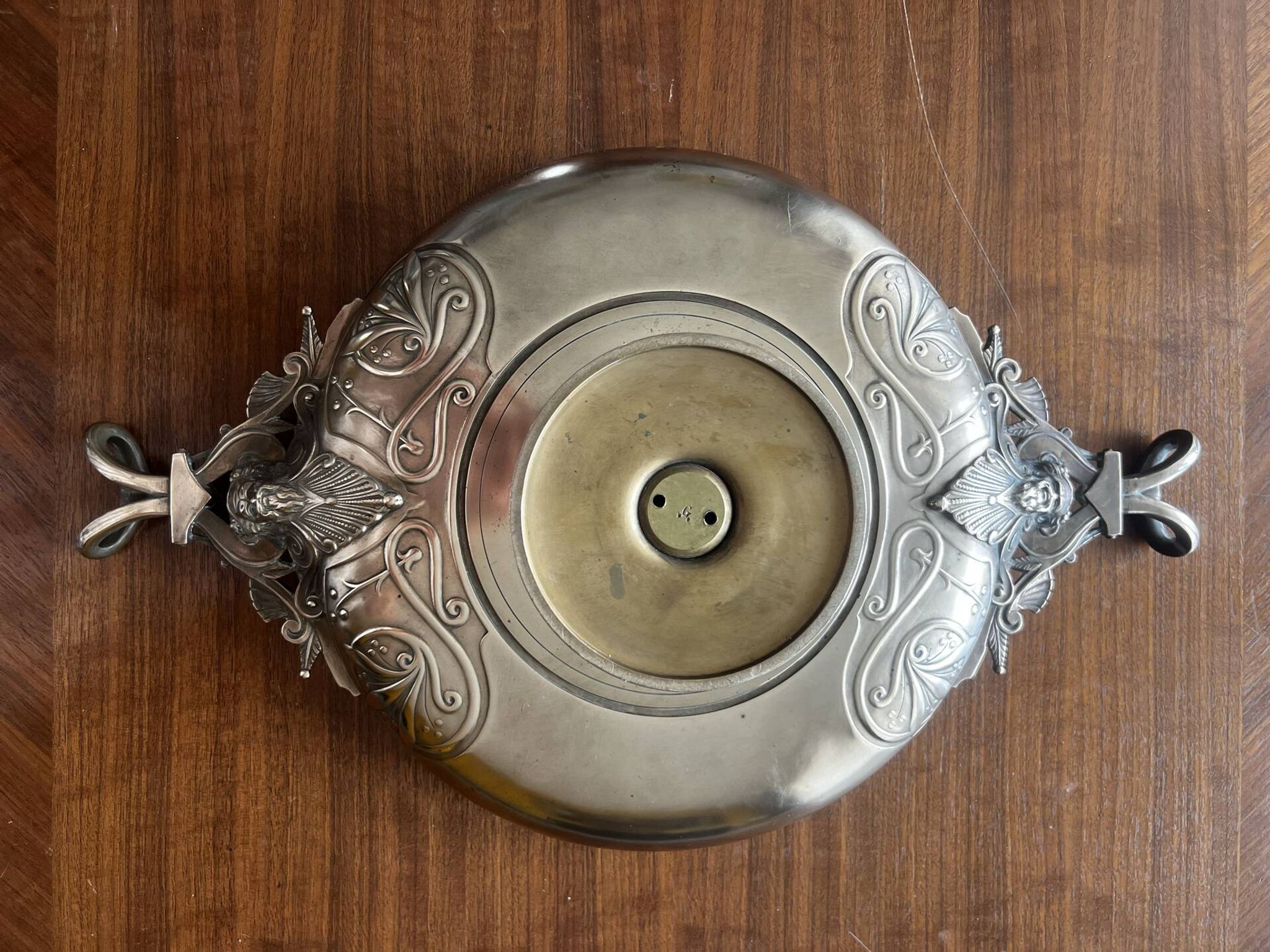 Cup / bowl in Bronze Ferdinand Barbedienne