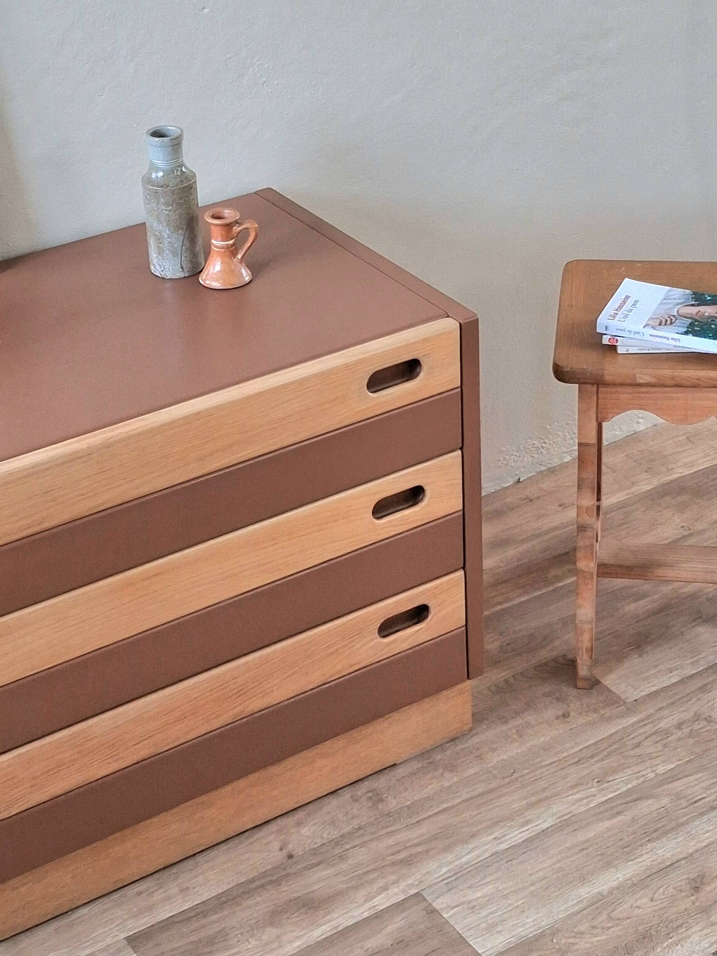 Low sideboard