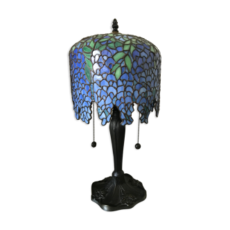 Tiffany lamp