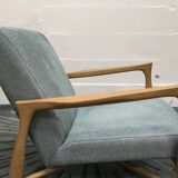 Floating zag celadon Red Edition chair