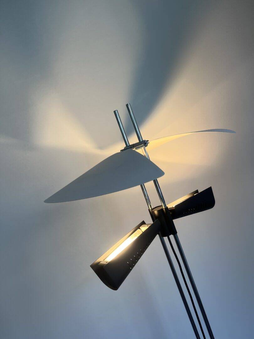 Enterprise floor lamp – Garcia Garay, 1980