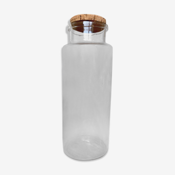 Transparent glass apothecary jar