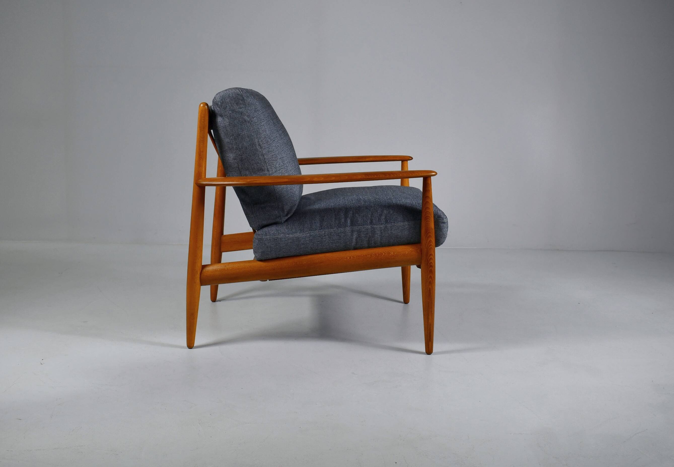Fauteuil par Grete Jalk pour France & Daverkosen Modèle 118