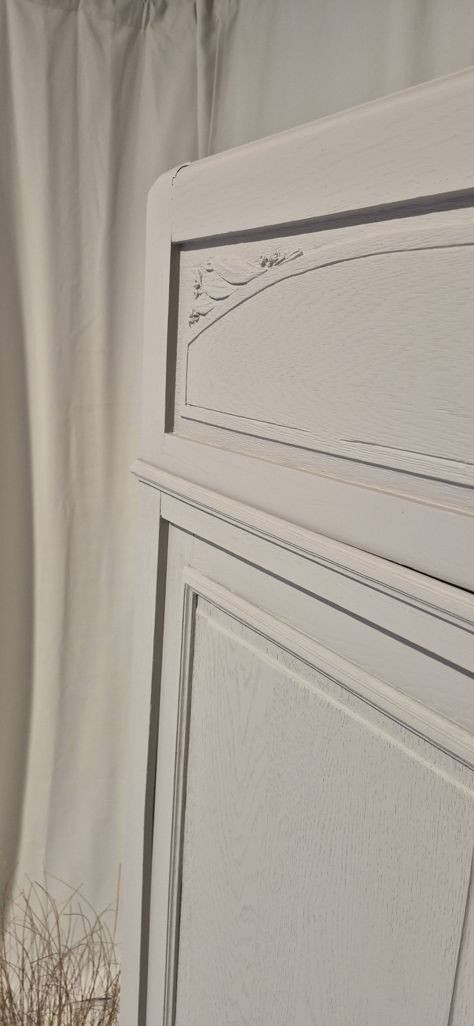 Art Deco hotel wardrobe