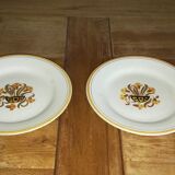 Set of two small presentation dishes on feet Oeillet Creil et Montereau