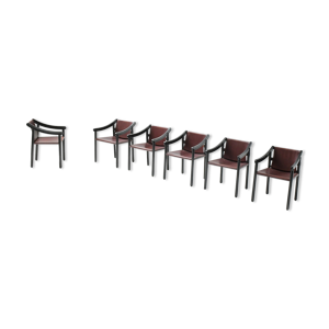 Fauteuils 905 de Vico Magestretti