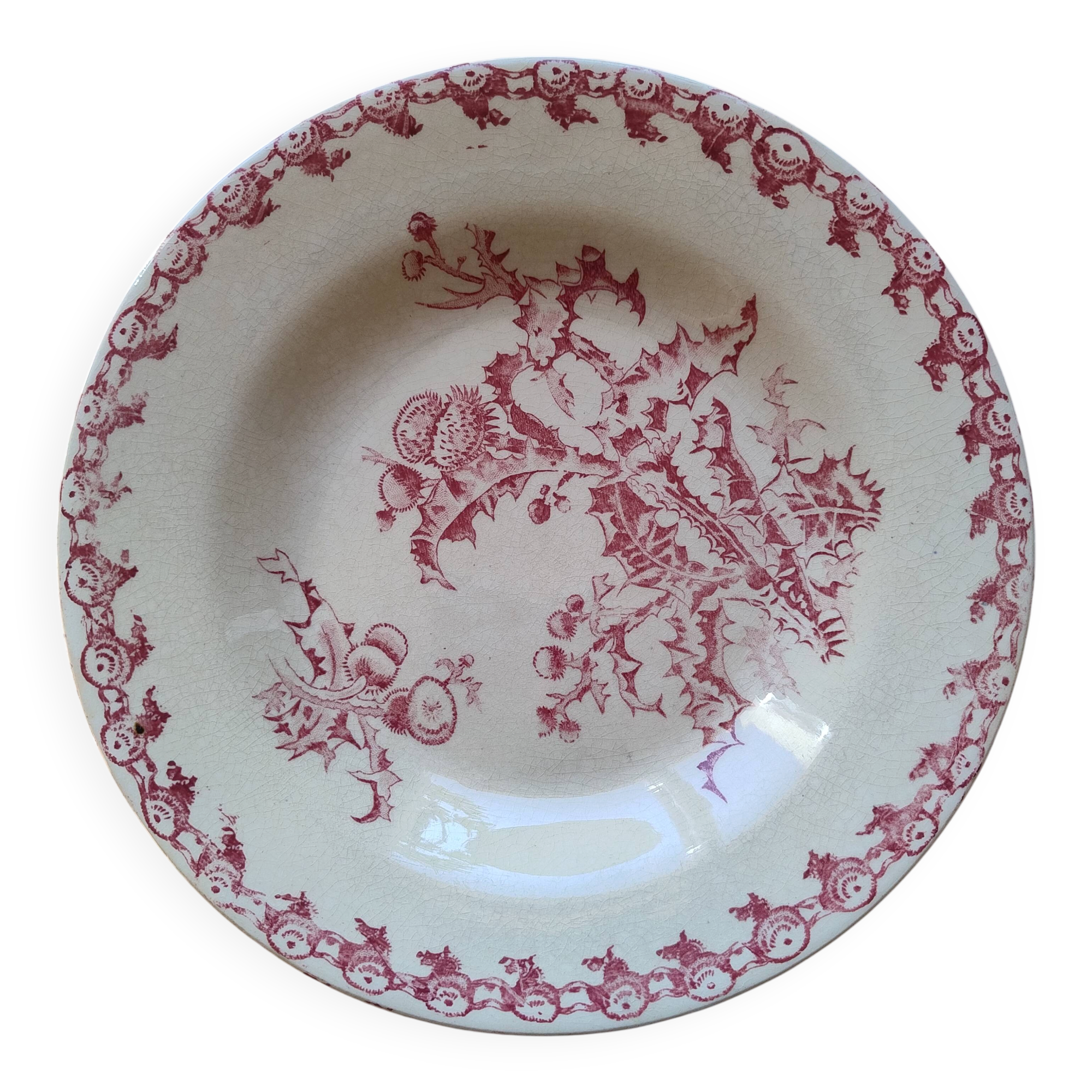 Elegant antique hollow plate in Gien faience, Thistle decoration, late 19th century.
