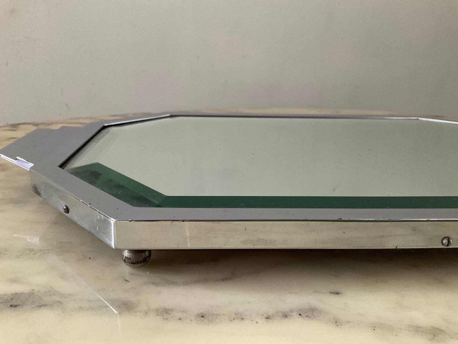 Plateau Art Déco miroir biseauté et laiton argenté