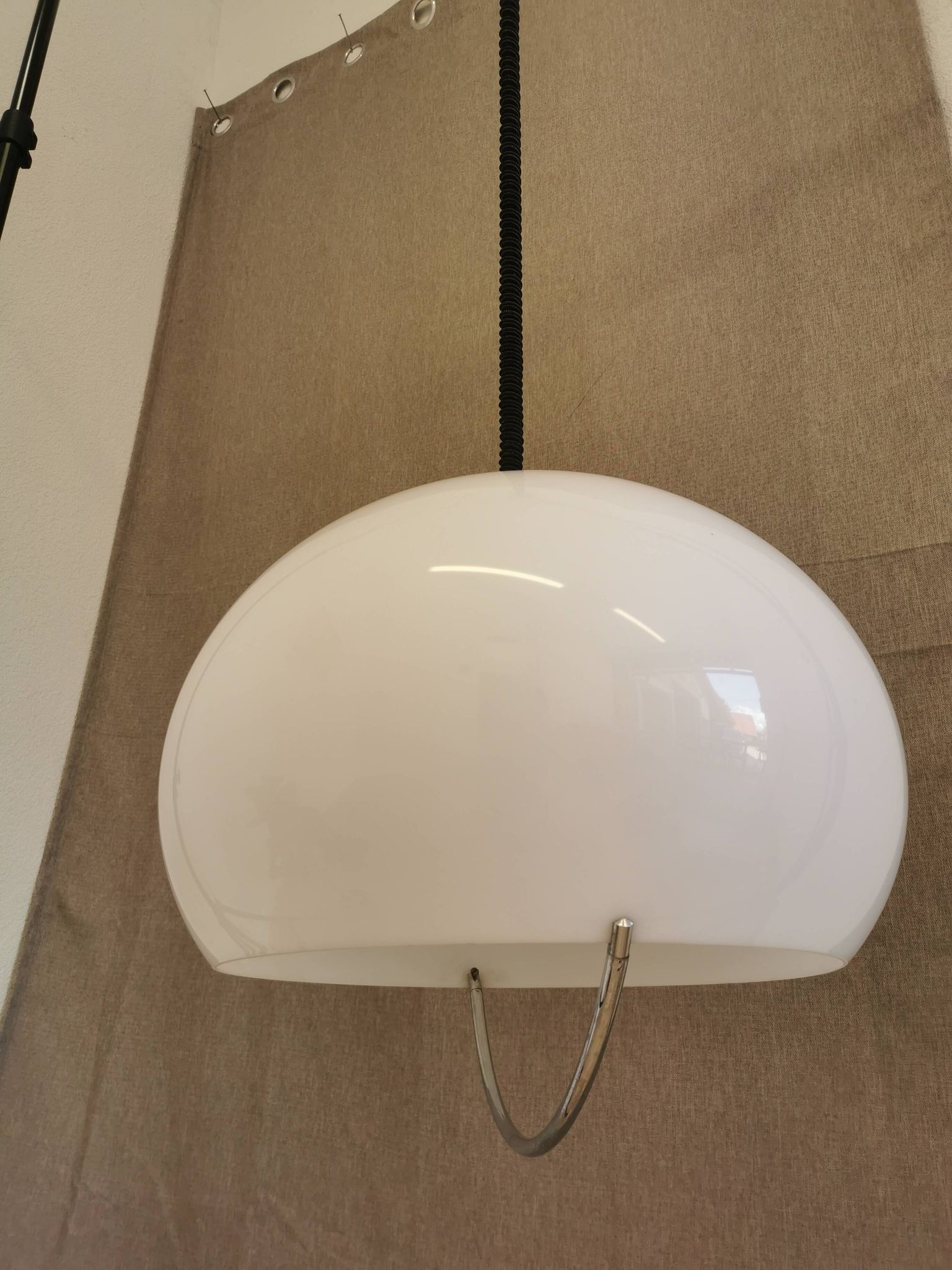 Vintage Meblo White Pendant Lamp: 1970s Italian Space Age Lighting
