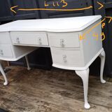 Chippendale desk