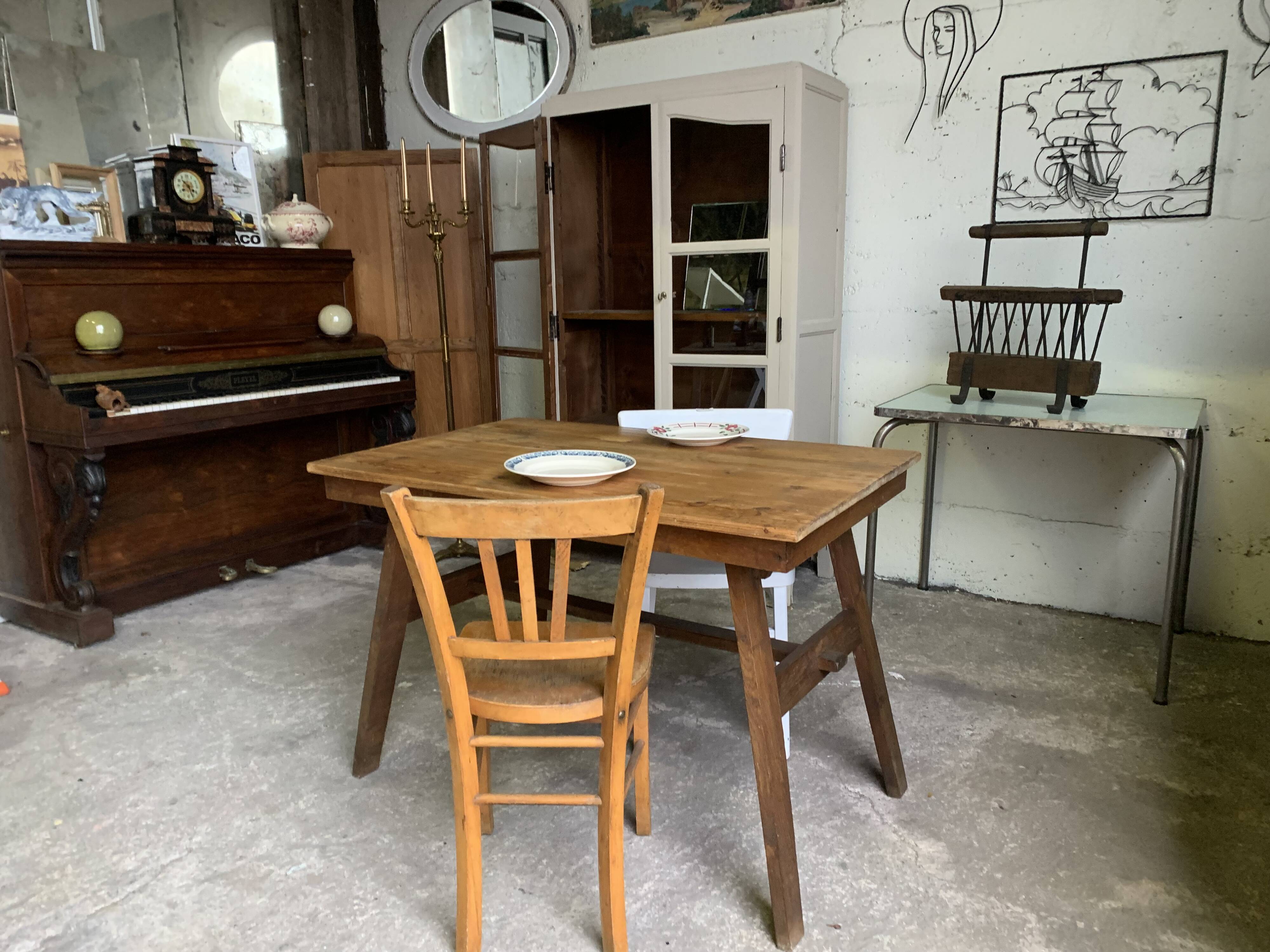 Table of the disaster victim René Gabriel