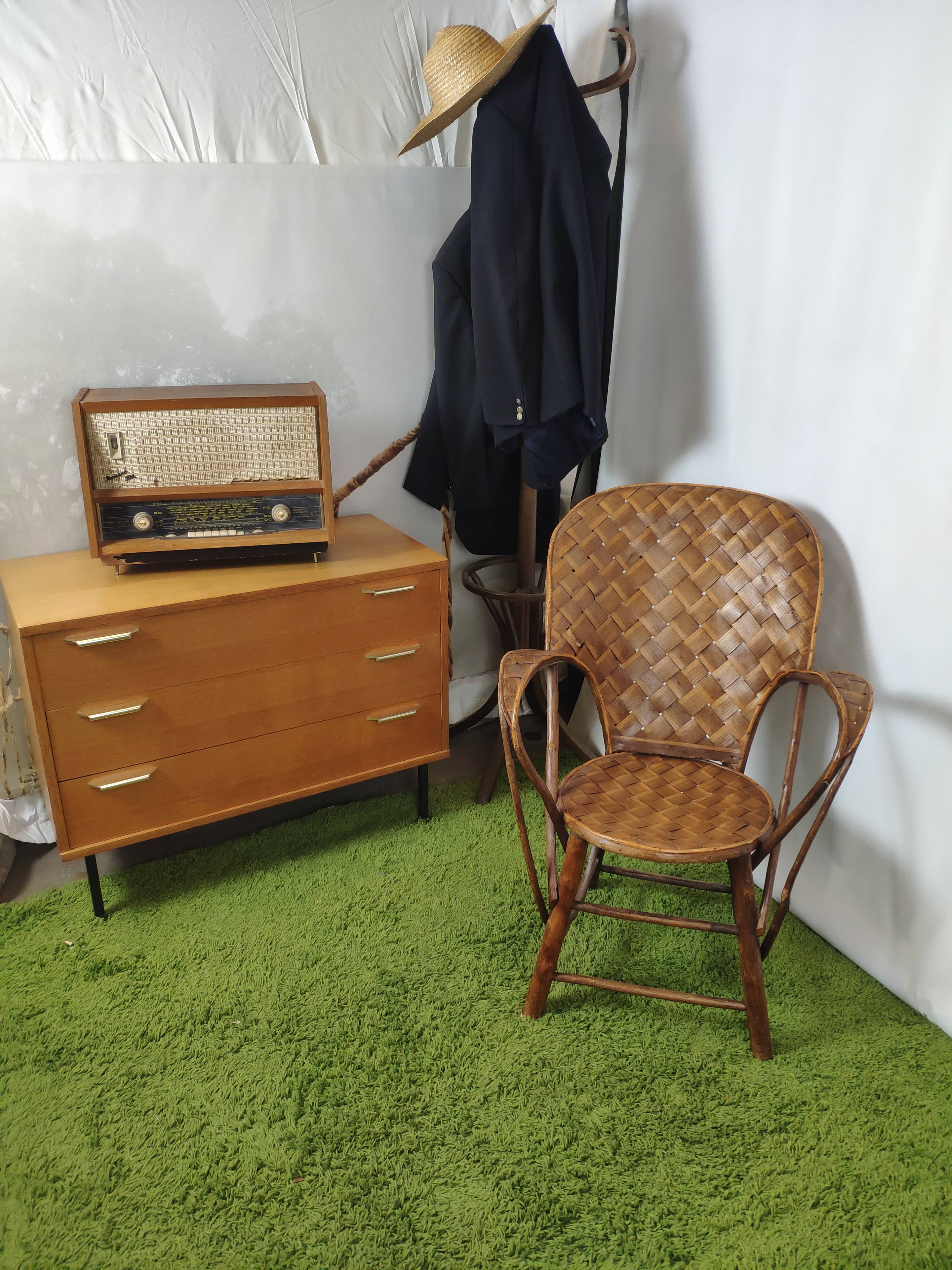 Vintage braided chestnut chair