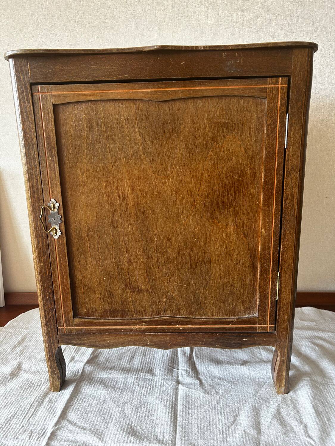 Vintage doll wardrobe