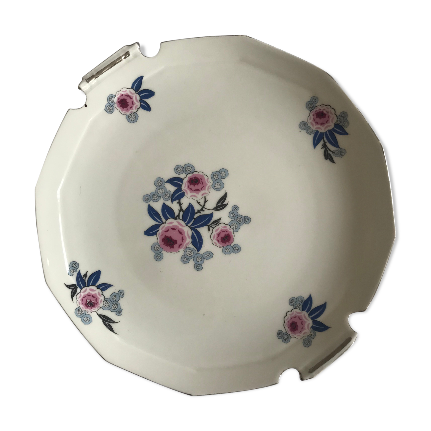 Porcelain dish