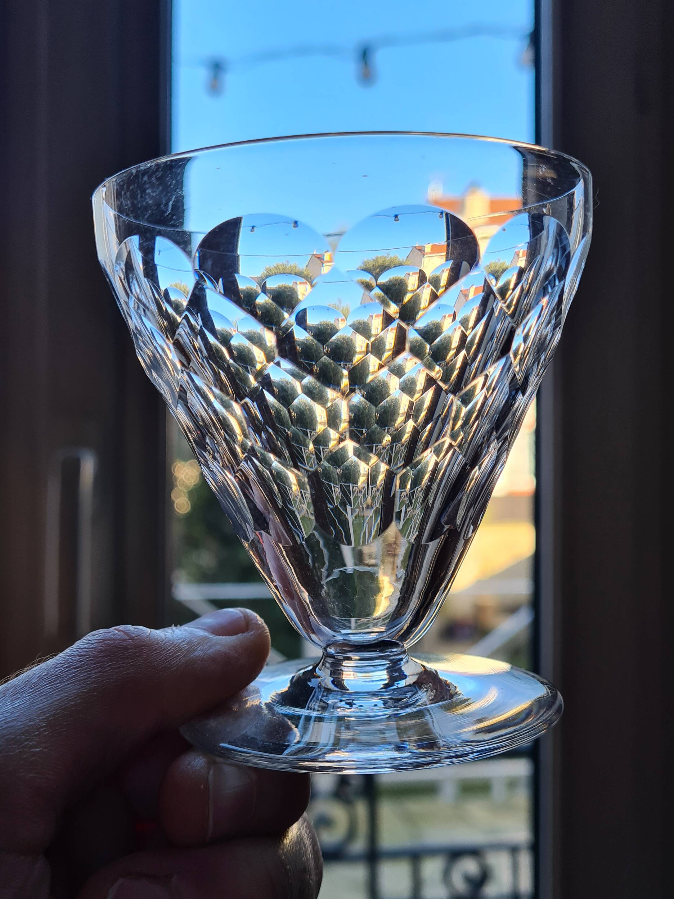 Set of 6 cut crystal glasses, Baccarat Brindisi model.