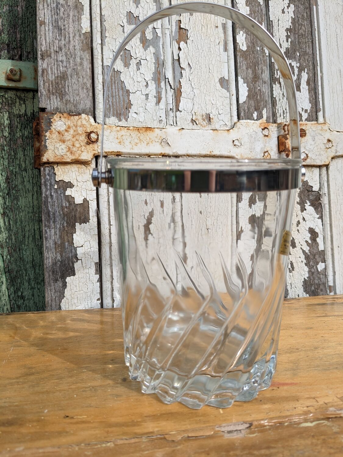 Ice bucket, vintage ice cubes