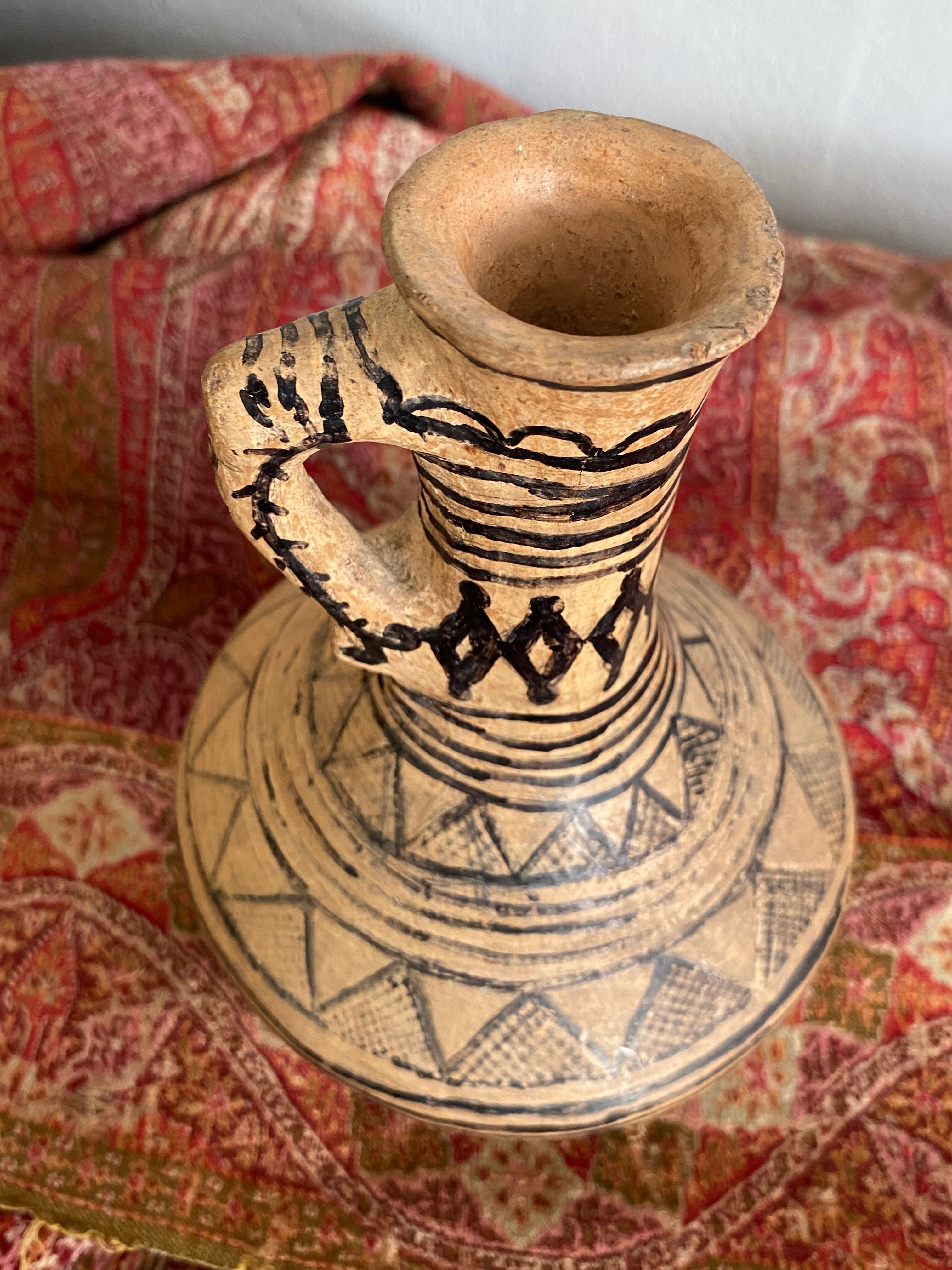Berber vase painted terracotta