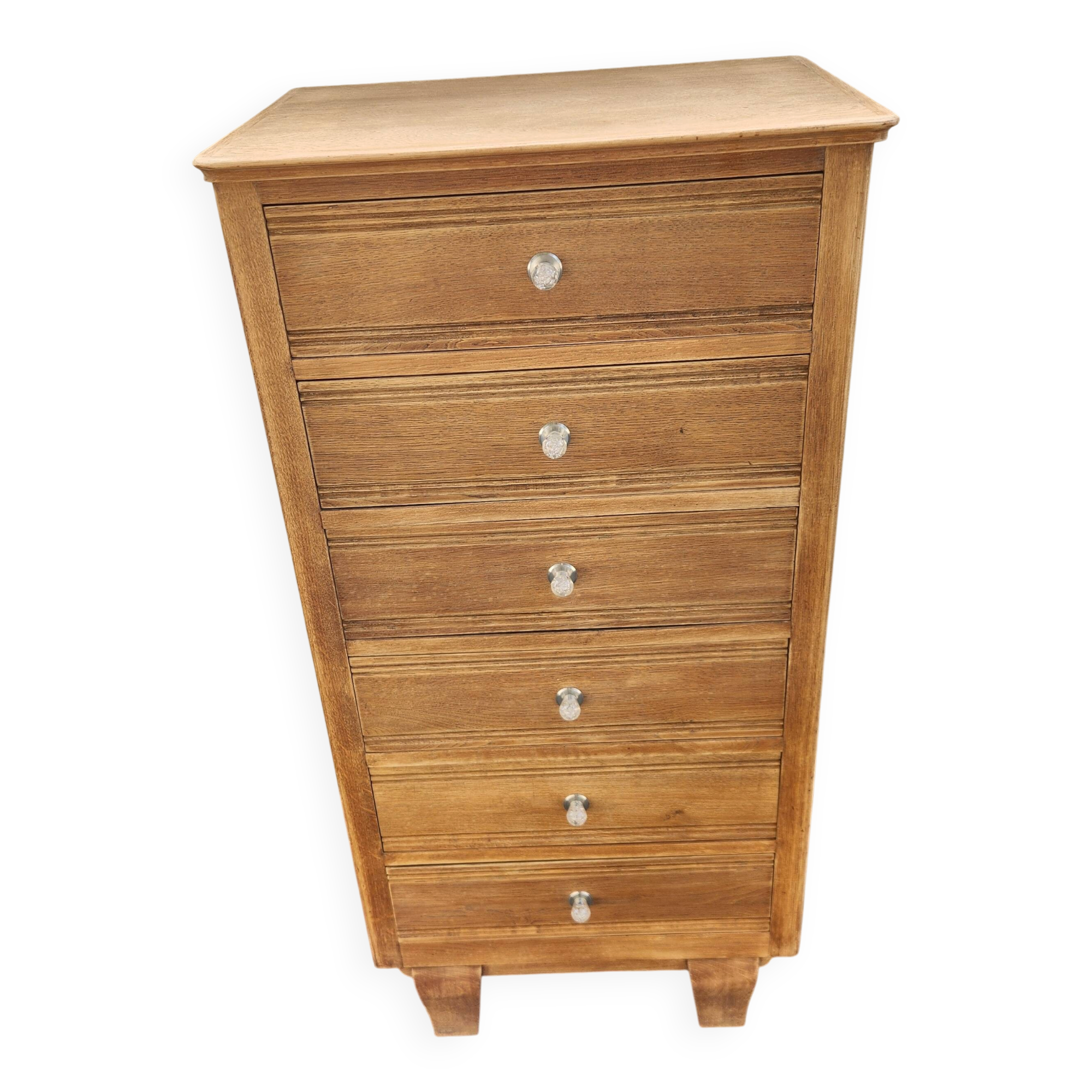 Vintage 1950s oak chest of drawers with 6 drawers.