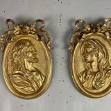 Pair of carved wooden medallions Louis XVI, 18th century