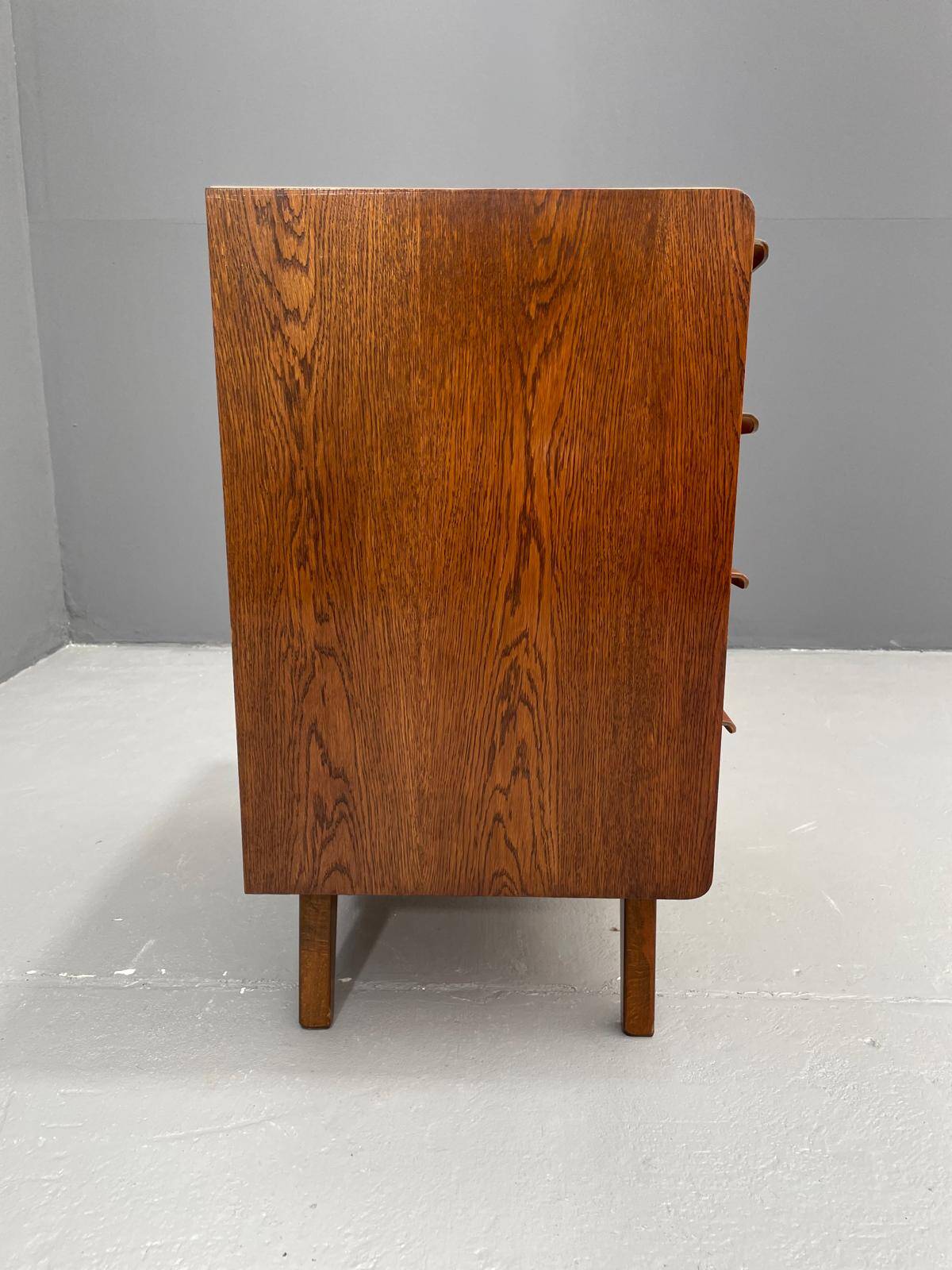 Commode à Tiroirs par Bohumil Landsman pour Jitona, Tchécoslovaquie, 1960