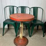 Set chairs and pedestal table Tolix