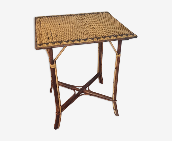 Table haute en rotin et osier