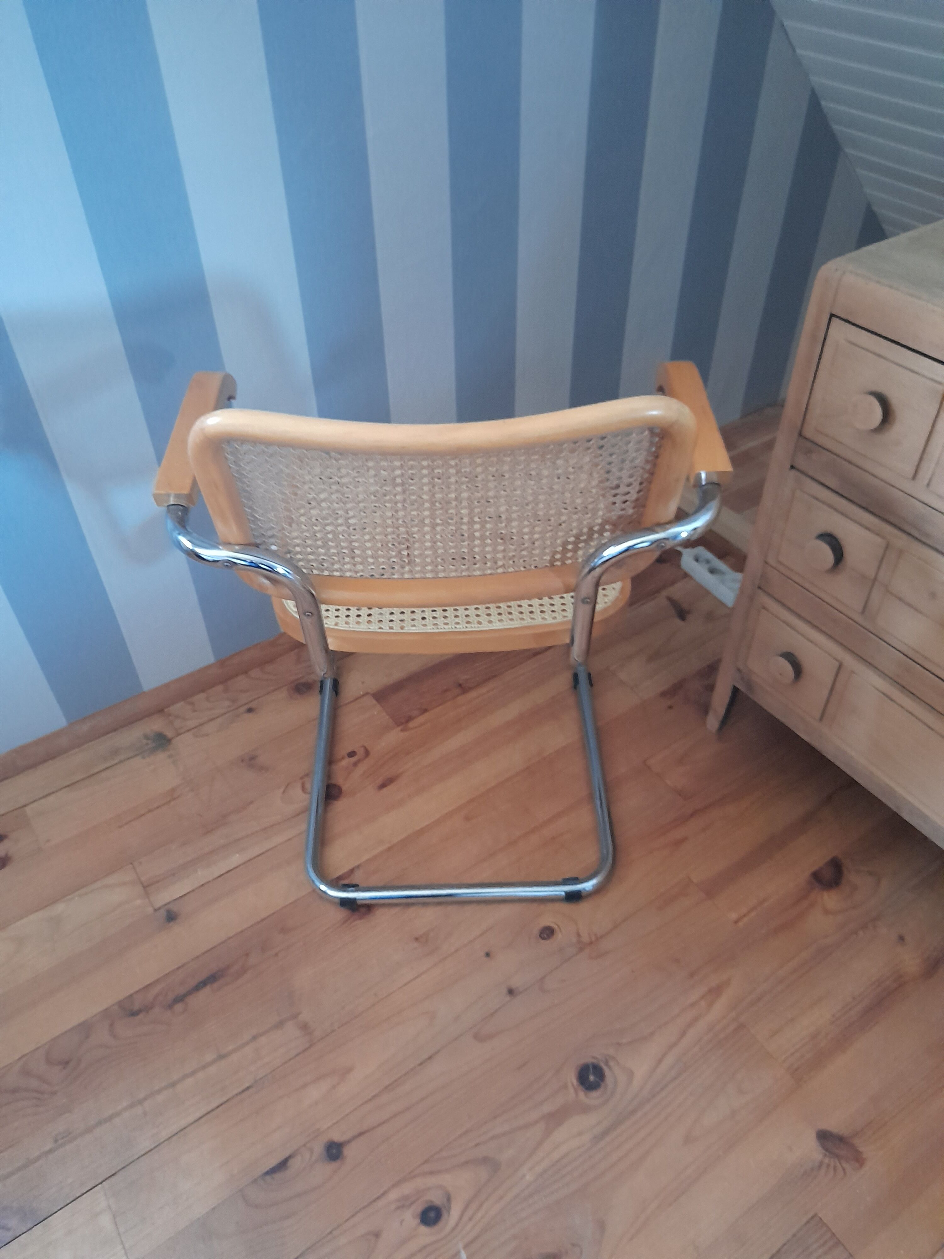 Marcel Breuer B64 armchair