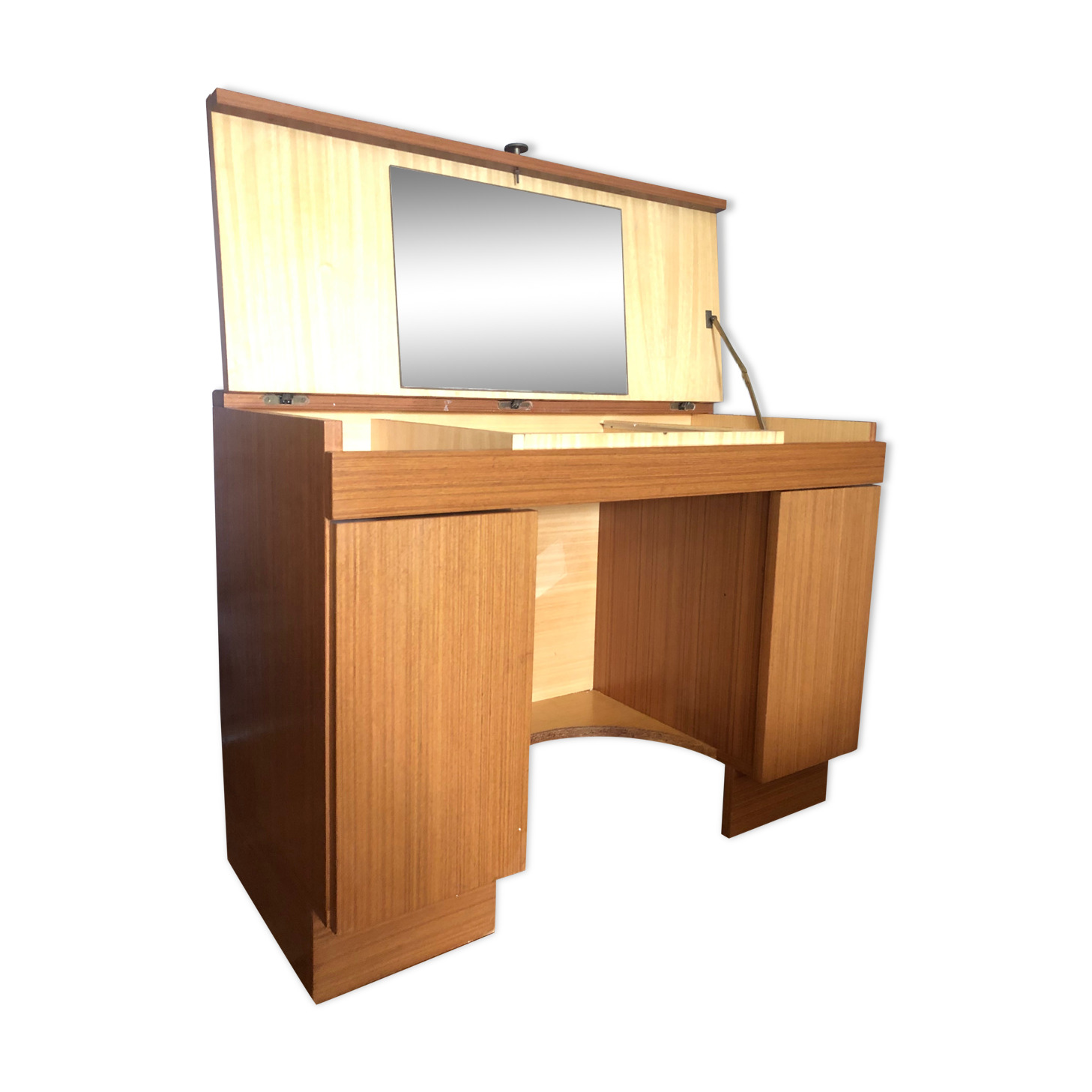 Hairdresser's office of the 1950s