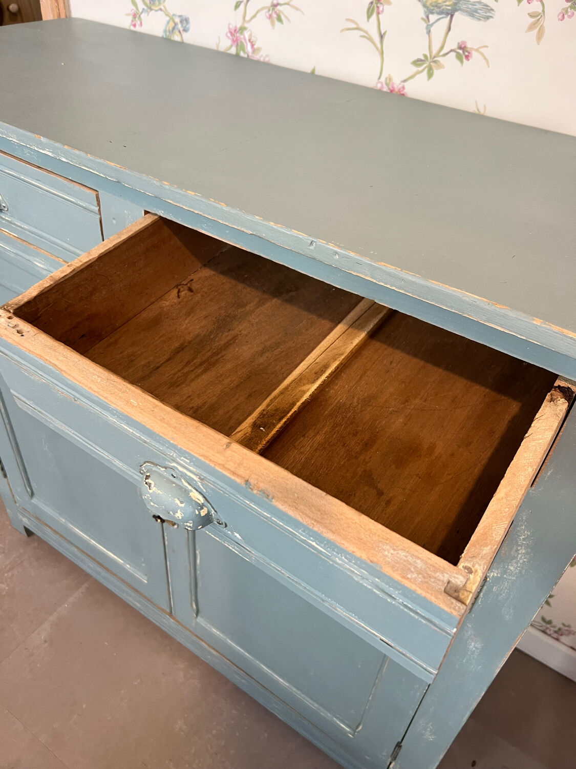 Parisian sideboard with 2 doors